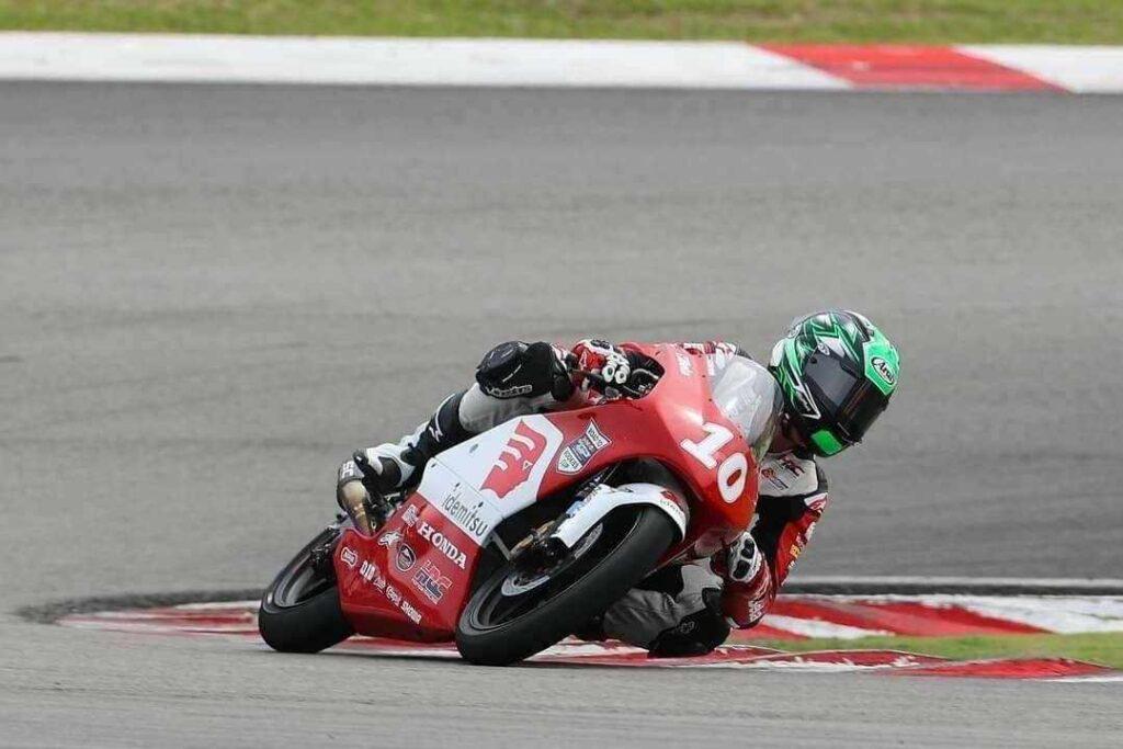 ฮอนด้า ข้าวกล้อง-จักรีภัทร ฮอนด้า ข้าวกล้อง-จักรีภัทร