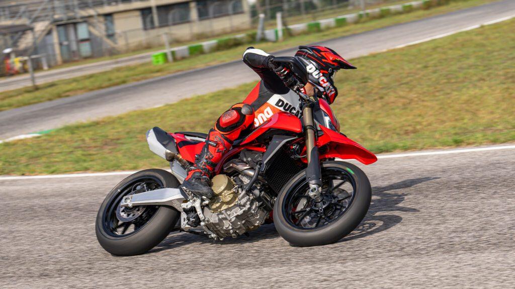 Ducati Hypermotard 698 Mono Ducati Hypermotard 698 Mono