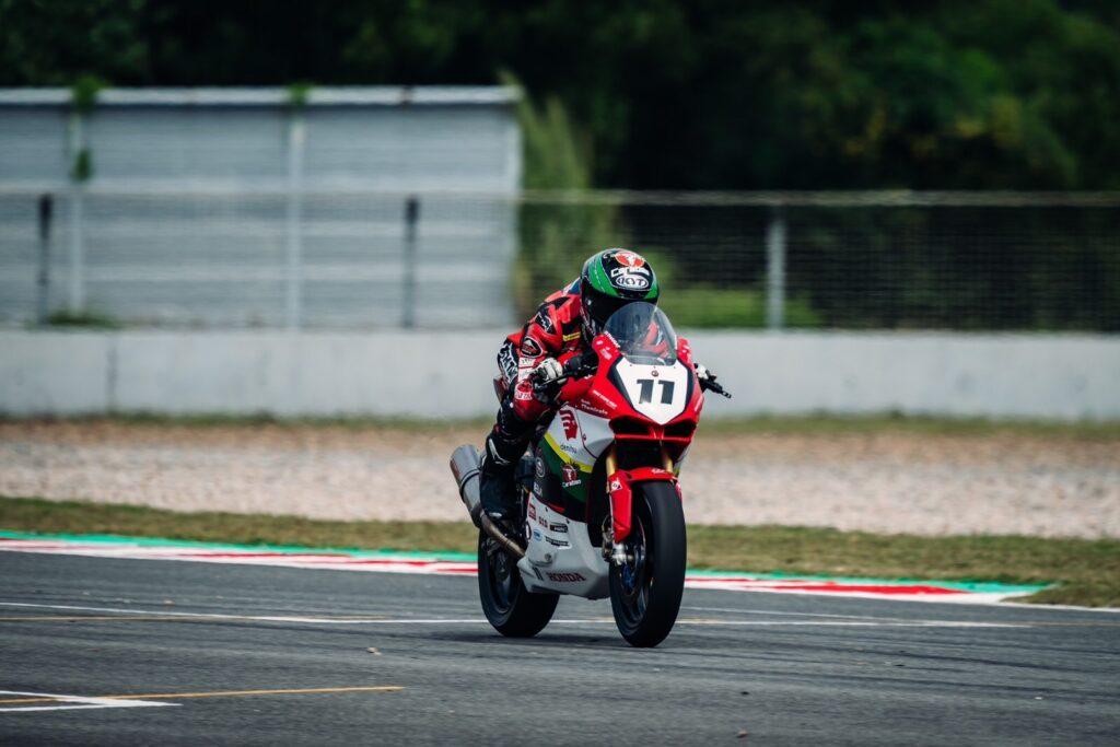 ฮอนด้า ฮอนด้า