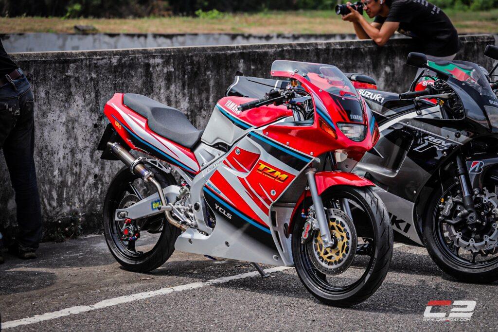 ยี้รถเก่า ยี้รถเก่า