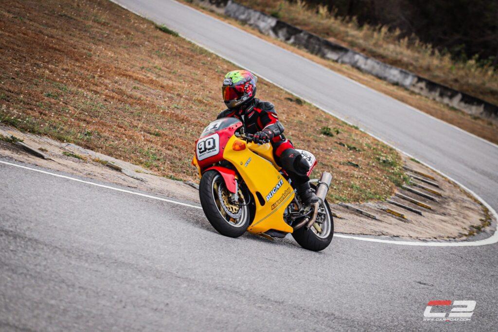 ยี้รถเก่า ยี้รถเก่า