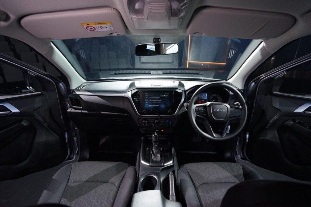 2024 Isuzu D-max Cab4