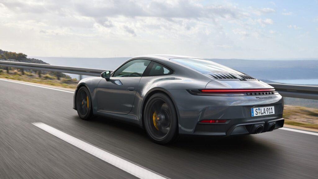 2025 Porsche 911
