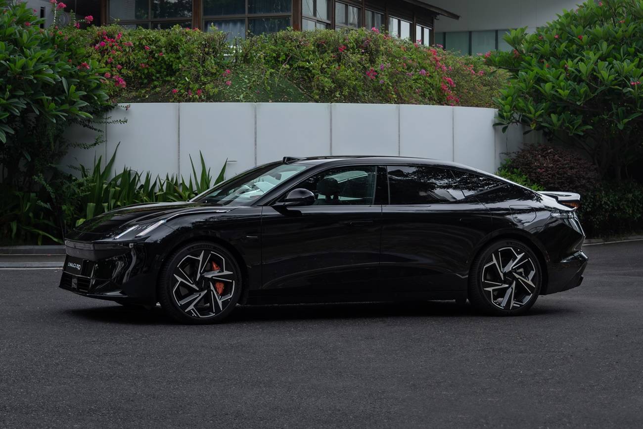 LYNK&CO