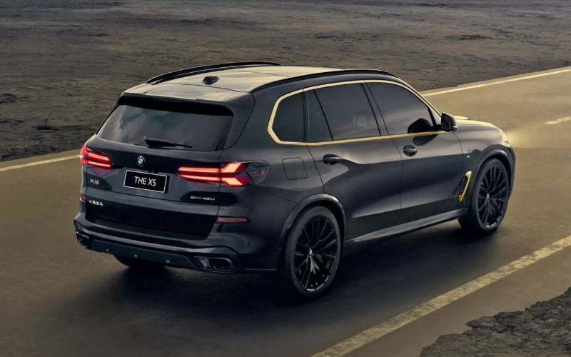 BMW X5 Dark Flame Edition
