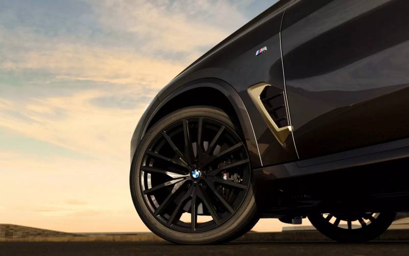 BMW X5 Dark Flame Edition