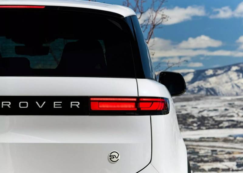 Range Rover Sport SV
