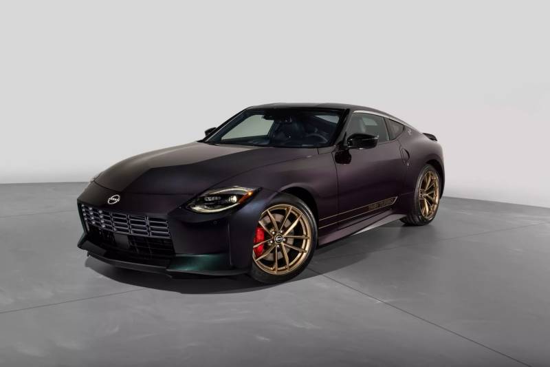 Nissan Z Heritage Edition