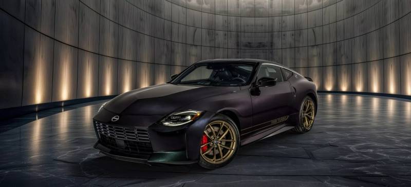 Nissan Z Heritage Edition